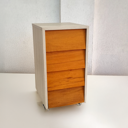 Mesa de cabeceira